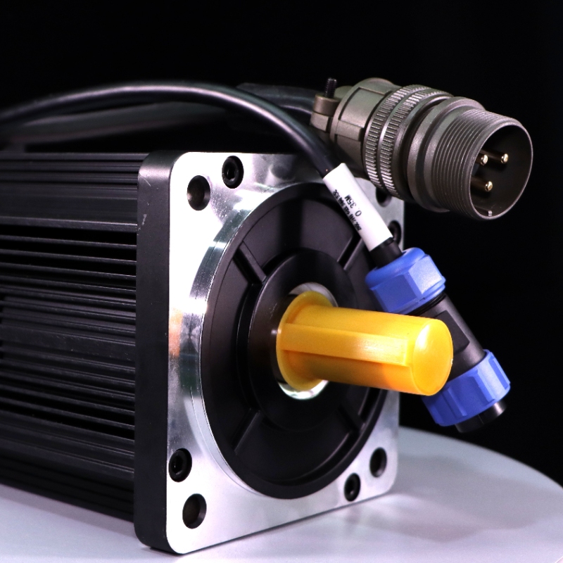 Servomotor con codificador 96V