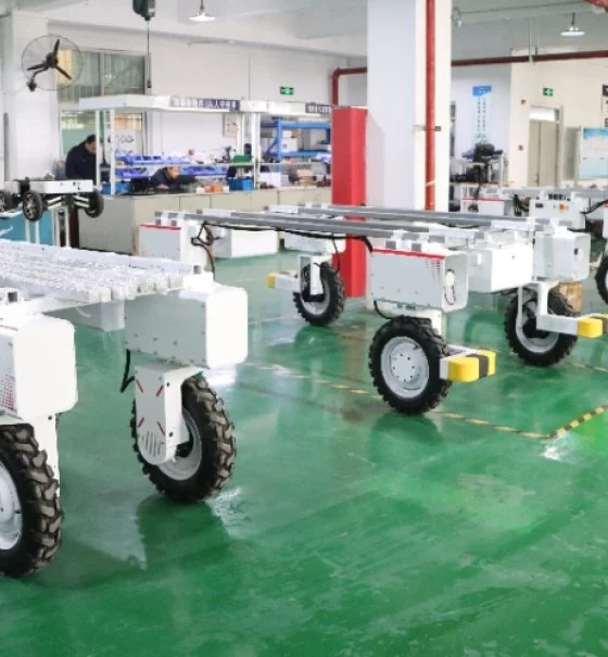 Can a Four Wheel Drive Robot Chassis Achieve Zero-Damage Farming in Tight Orchards?