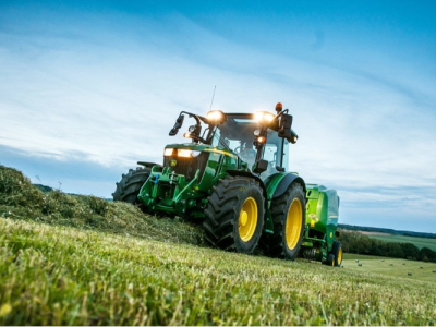 ¿Qué es el control de dirección de los vehículos agrícolas?