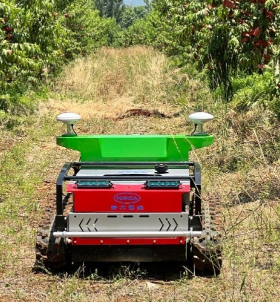 Quais são as precauções de segurança para os corta-relva controlados remotamente?