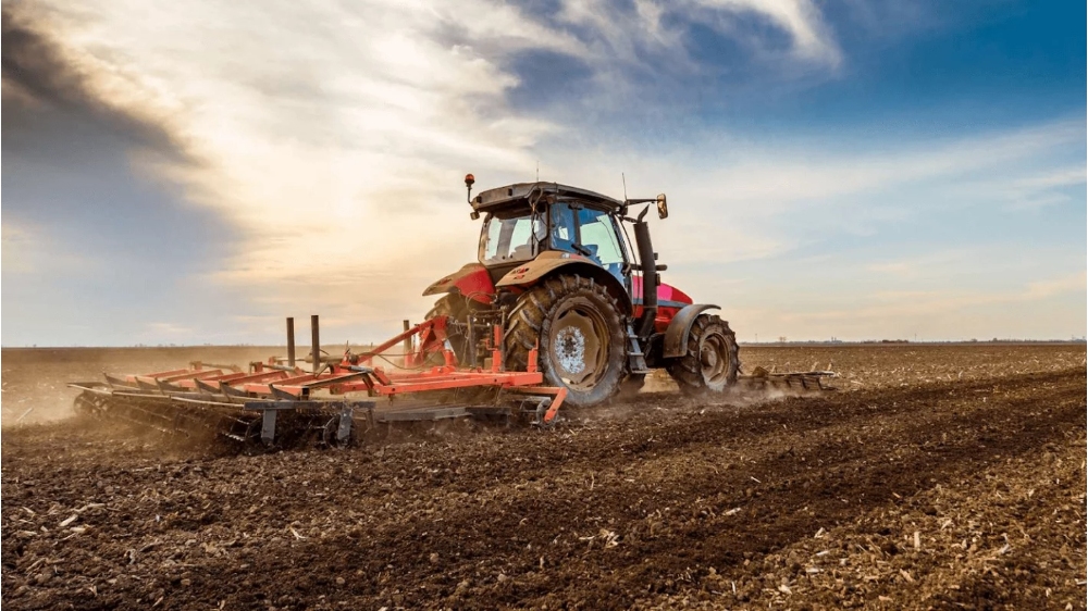 위치 지정 및 탐색 기능을 통해 농업 기계의 지능적 작동이 어떻게 가능해질까요? 위치 지정 및 탐색 기능을 통해 농업 기계의 지능적 작동이 어떻게 가능해질까요?