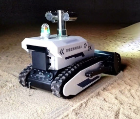 تطبيق مخصص لهيكل روبوت مقاوم للانفجار في روبوتات دفع الحبوب في الموانئ